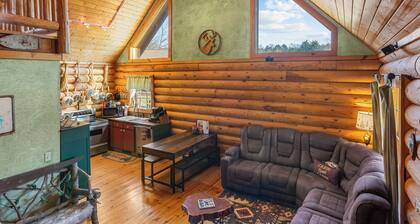 Riverfront Cabin w/Fire Pit - Pet Friendly - Near Table Rock Lake