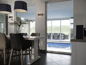 Dining - Wonderful private villa for 12 guests with private pool, hot tub, WIFI, TV, terrace and pets all... (Colijnsplaat)