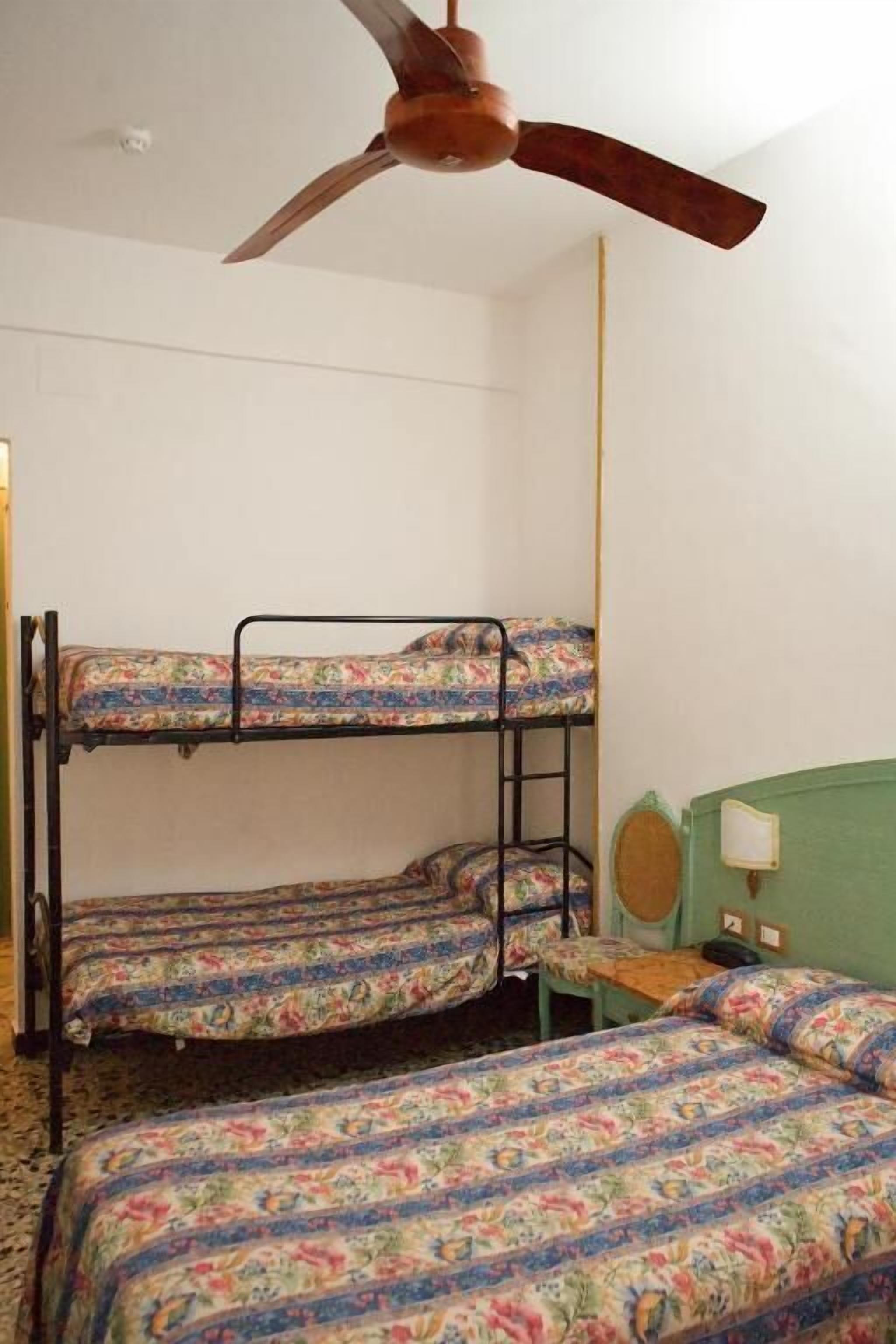 Basic Quadruple Room, Balcony