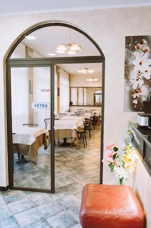 Dining - hotel magnolia (Albenga)