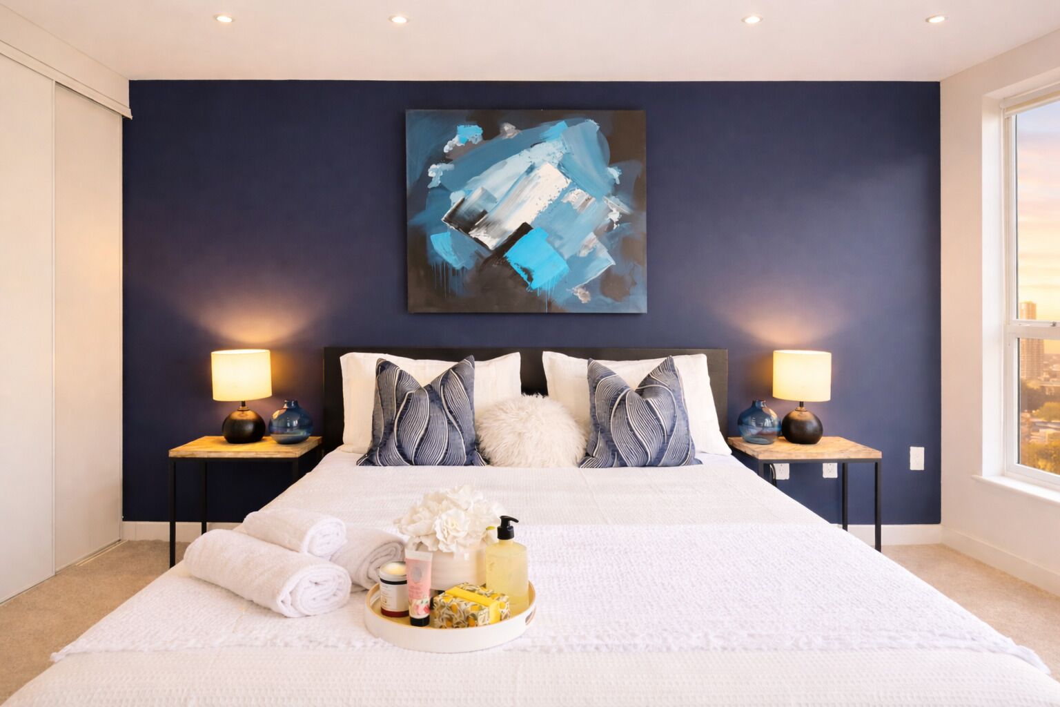 Deluxe Suite, City View