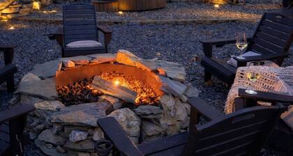 Bamboo Retreat - Sauna, Hot Tub & Fire Pit