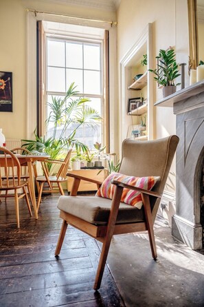 Smart TV - Central Georgian flat - perfect festival base! (Edinburgh)