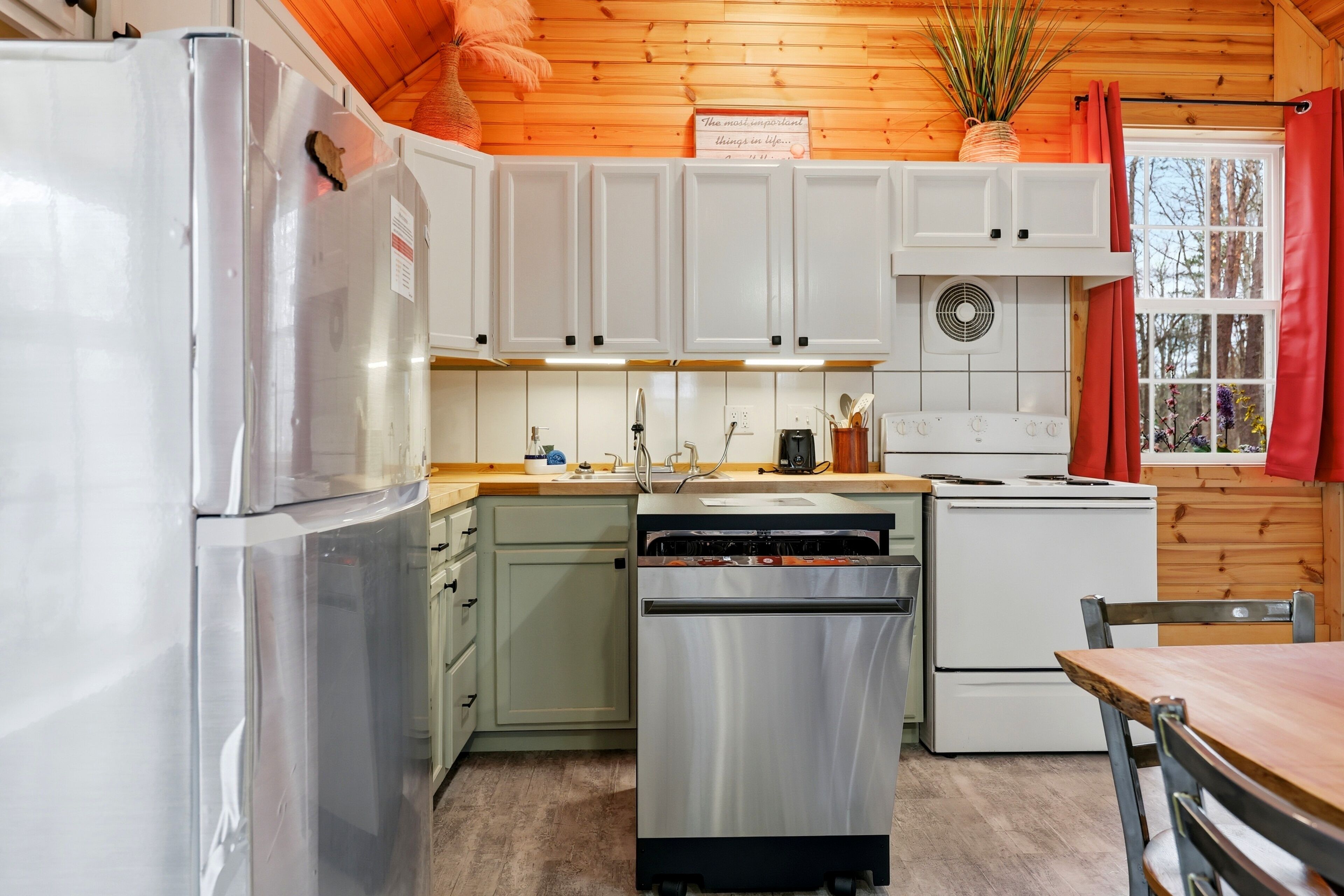 Microwave, oven, stovetop, dishwasher