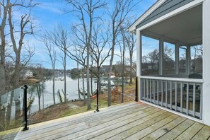 Terrace/patio - Annapolis Getaway on the Magothy (Arnold)