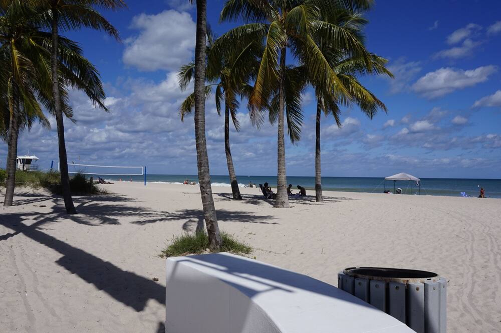1 Bedroom Suite with intracoastal view - Fort Lauderdale Beach, FL