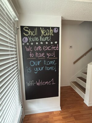 Interior - Shell Yeah . Gulf Coast Retreat . Walk to Beach . 2 Bed Duplex (Gulf Shores)