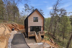 Exterior - Modern Cabin Nestled in the Smoky Mountains (Sevierville)