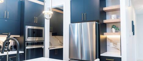 House, 4 Bedrooms, Patio | Interior