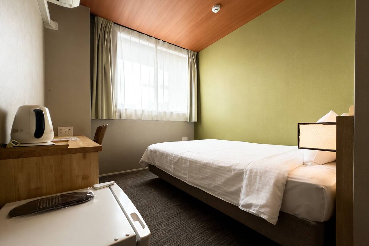 Quarto casal básico