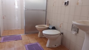 Bathroom - Vrbo Property (Boa Esperança)