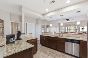 Fridge, microwave, oven, dishwasher - 2 BR Golf Course View Condo, Outdoor Pool, Discounted Golf Rounds, Dog Friendly (Branson)