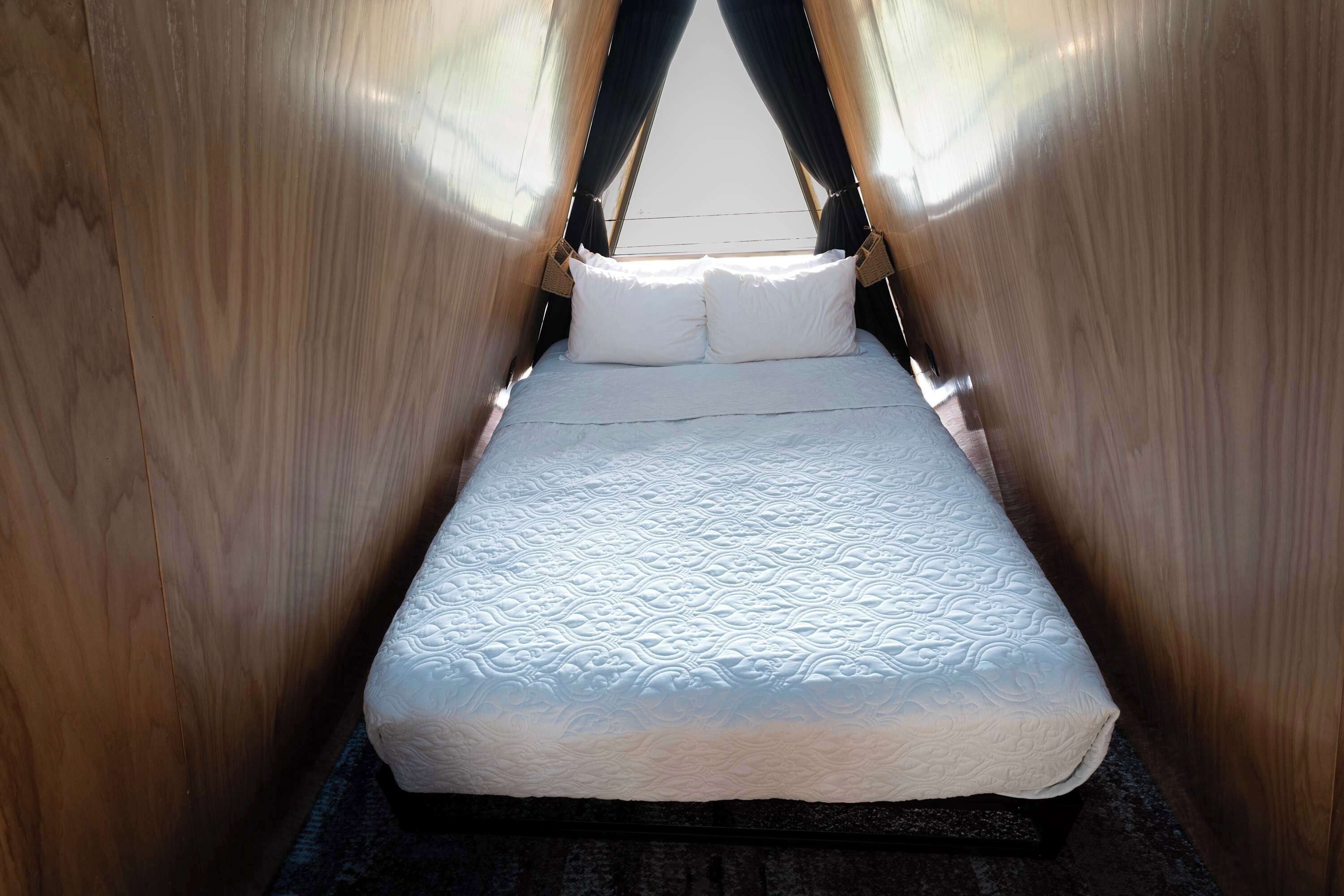1 quarto, ferros/tábuas de passar roupa, Wi-Fi, roupa de cama