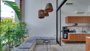 Apartment, Balcony | Living area