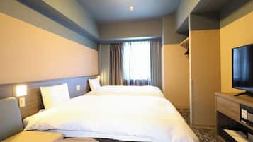 In-room safe, blackout drapes, free WiFi, bed sheets