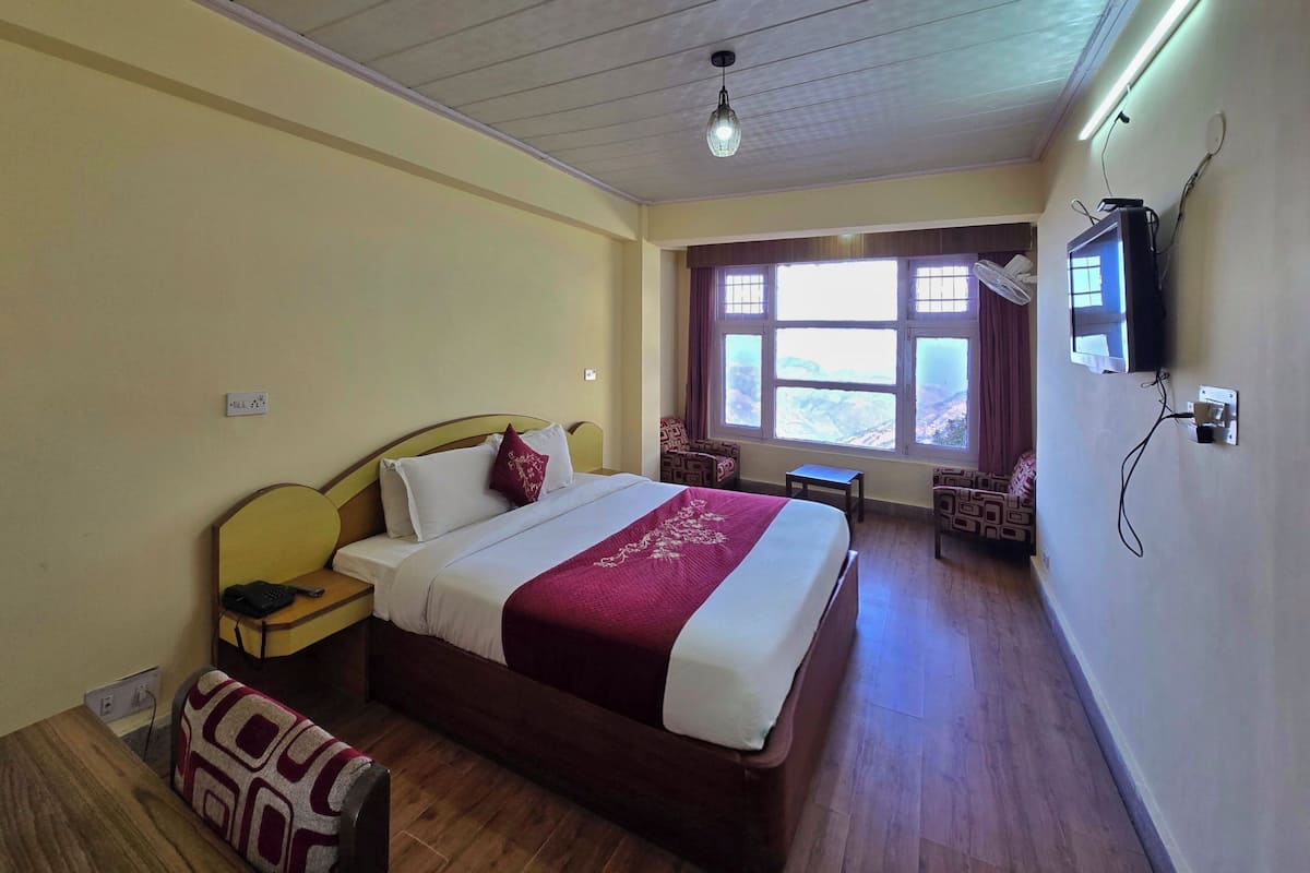 Deluxe dubbelrum - balkong - utsikt mot staden