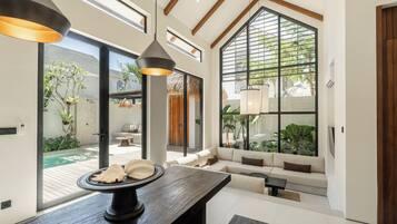 Villa, 2 Bedrooms, Non Smoking, Private Pool | Living area