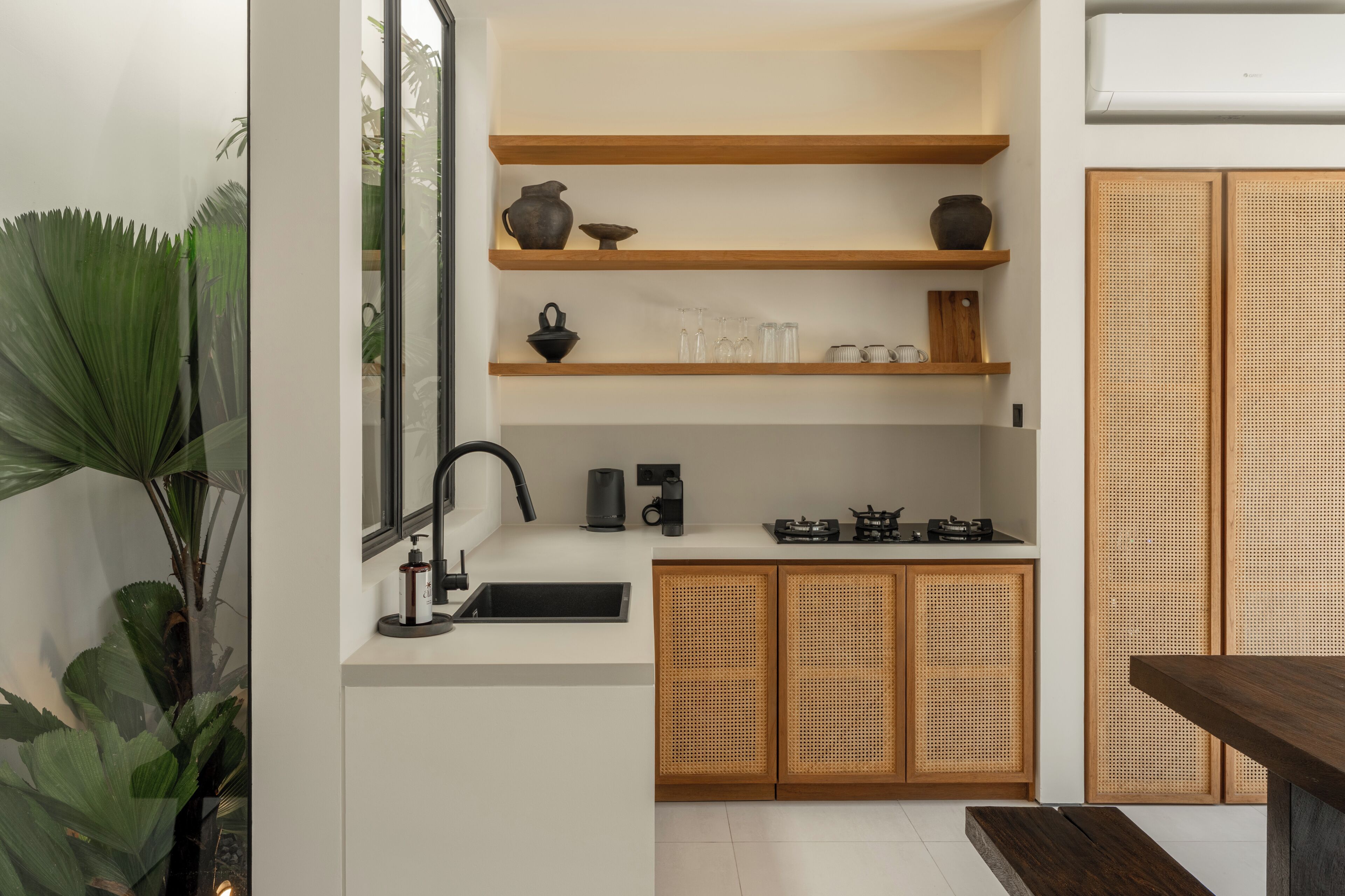 Private kitchenette