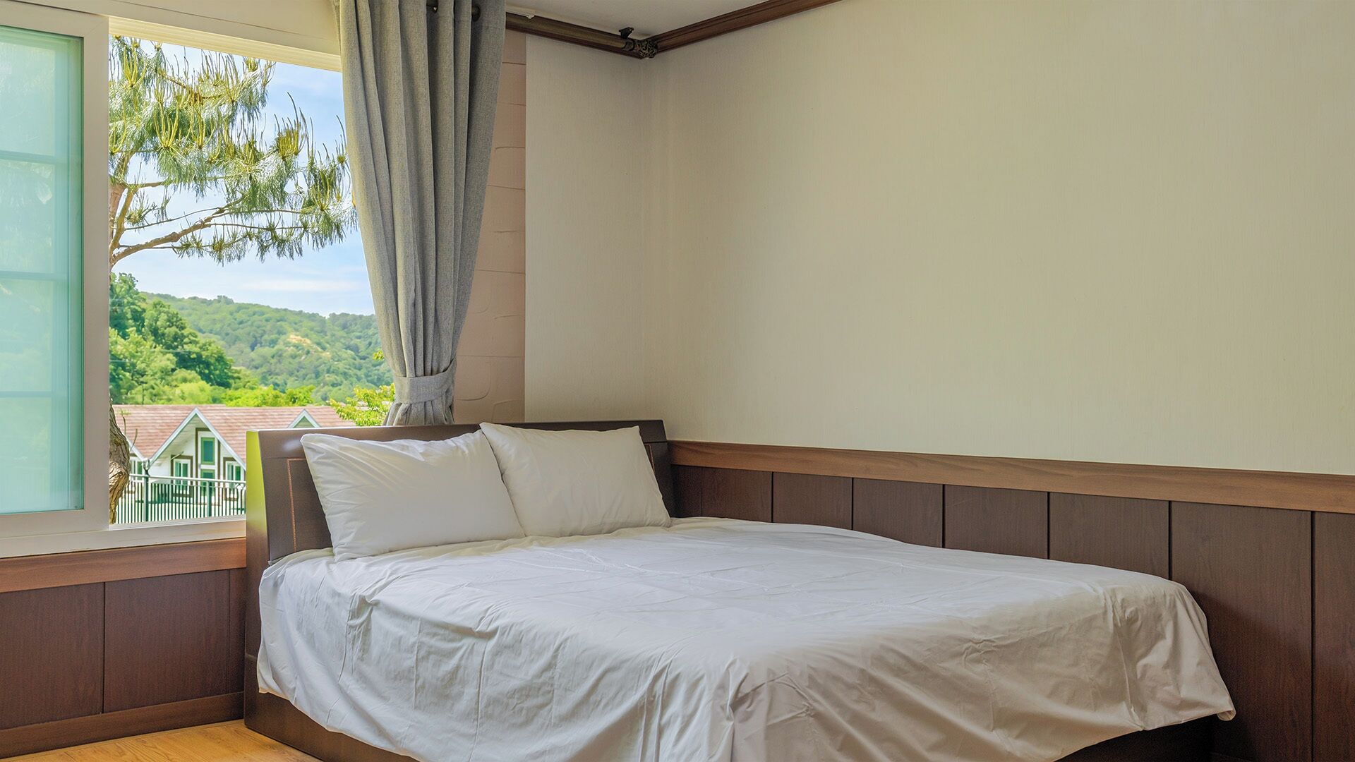 Basic Room, 3 Bedrooms (Milky Way) | 2 bedrooms, free WiFi