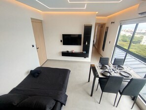 1 bedroom, iron/ironing board, WiFi, bed sheets - Loft Deluxe 12th Floor Cali Velodrome View (Cali)