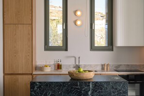 Fridge, oven, cookware/dishes/utensils - Luxury Villa with Private Pool, Ornos Villas by Alissachni Mykonos (Mykonos)