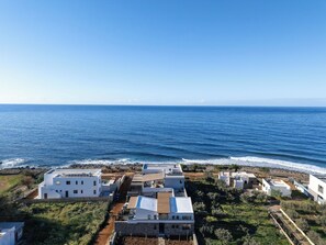 Exterior - Moonlight Circe Villa– Coastal Olive Grove Retreat (Koutsouras)