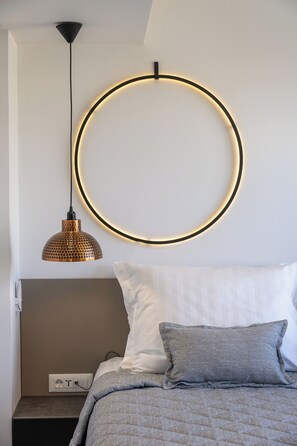 2 bedrooms, iron/ironing board, WiFi, bed sheets - Moonlight Circe Villa– Coastal Olive Grove Retreat (Koutsouras)
