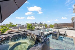 Terrace/patio - Downtown Hanson- New Constructed 4 level home in East Downtown Houston (Houston)
