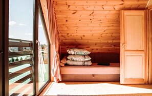 Interior - Amazing home in Nowy Klincz with sauna (Nowy Klincz)