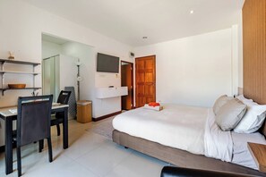 Apartment, 1 Bedroom, Smoking - Cozy 1-bedroom Apartment With Kitchen and Bathroom Near Kata Beach (Karon)