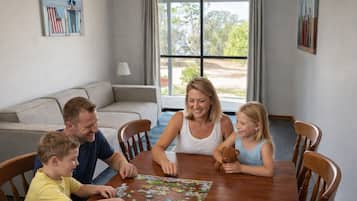 Cabin, 2 Bedrooms, Bay View | Interior