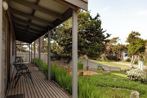 Cabin, 2 Bedrooms, Bay View | Terrace/patio - Bayview Cabins Kangaroo Island (American River)