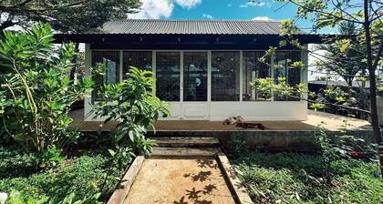 An Nhiên Farm dormitory with bunk beds