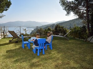 Children’s area - Villa Laura - new villa with sea view (Marciana Marina)