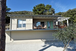 Terrace/patio - Villa Laura - new villa with sea view (Marciana Marina)