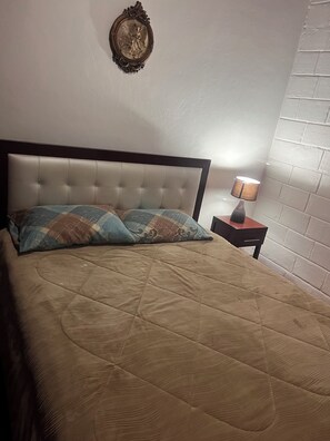 Room - Vrbo Property (Ambato)