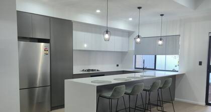 Coastal Elegance | 3BR 2BA Near Beach & City
