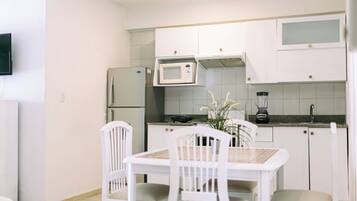 Room, 1 Bedroom | Interior