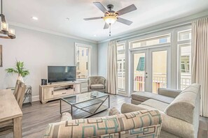 TV - Spacious 4BR | Sleeps 10 | Walk to Beach | 7401 (Myrtle Beach)