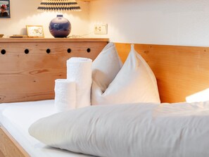 4 bedrooms, Internet