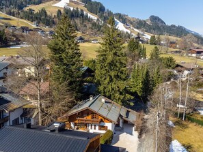 Exterior - Chalet in Kitzbühel near Hahnenkamm with sauna (Kitzbühel)