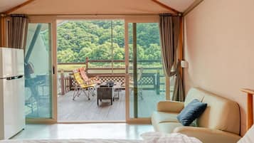 Quarto básico, 1 quarto (Glamping 6(Check-in 16:00/Out 13:00)) | 1 quarto, Wi-Fi de cortesia