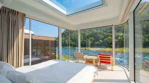 Basic-rum - 1 sovrum (SpaceCabin105(Check-in16:00/Out13:00))