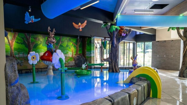 Unclassified image, 1 of 45, button - Cozy home in a holiday park with a swimming pool (Lage Mierde)