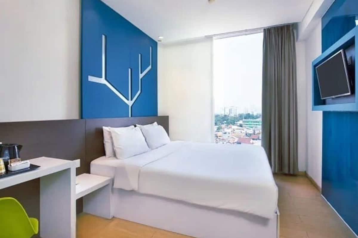 Deluxe Double Room, City View