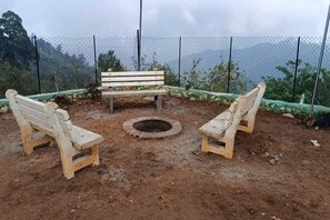 Property grounds - Cloudy Mist (Kodaikanal)