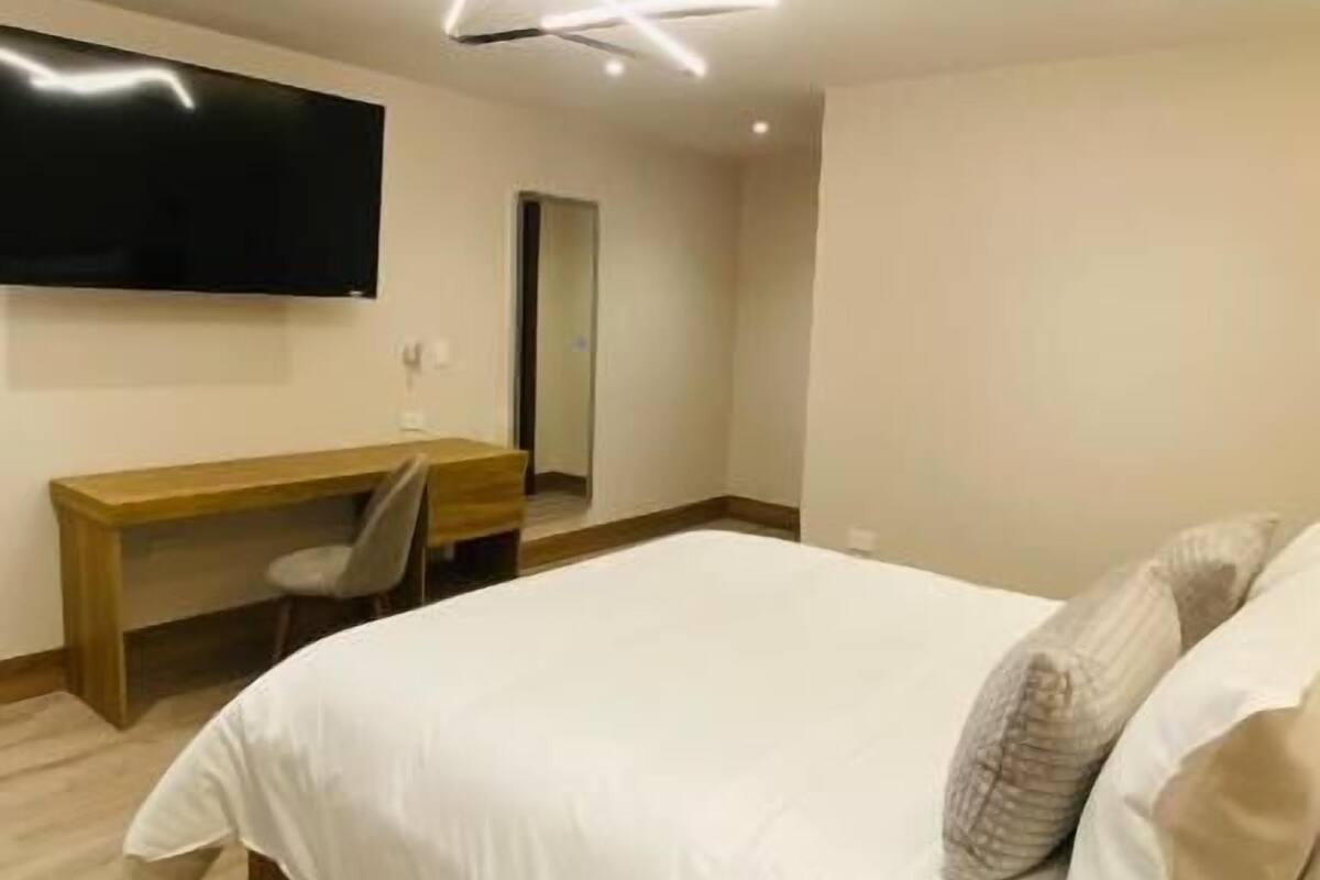 Kamar Double Standar | Kedap suara dan Wi-Fi gratis