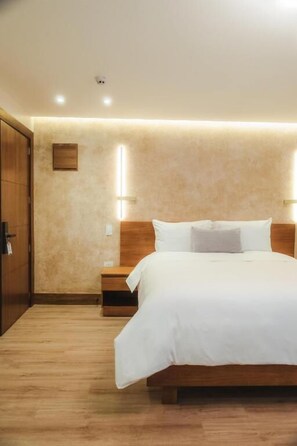 Room - Saya Hotel & Suites (Cuenca)