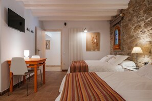 Comfort cottage, 3 slaapkamers | 12 slaapkamers, individueel gemeubileerd, beddengoed