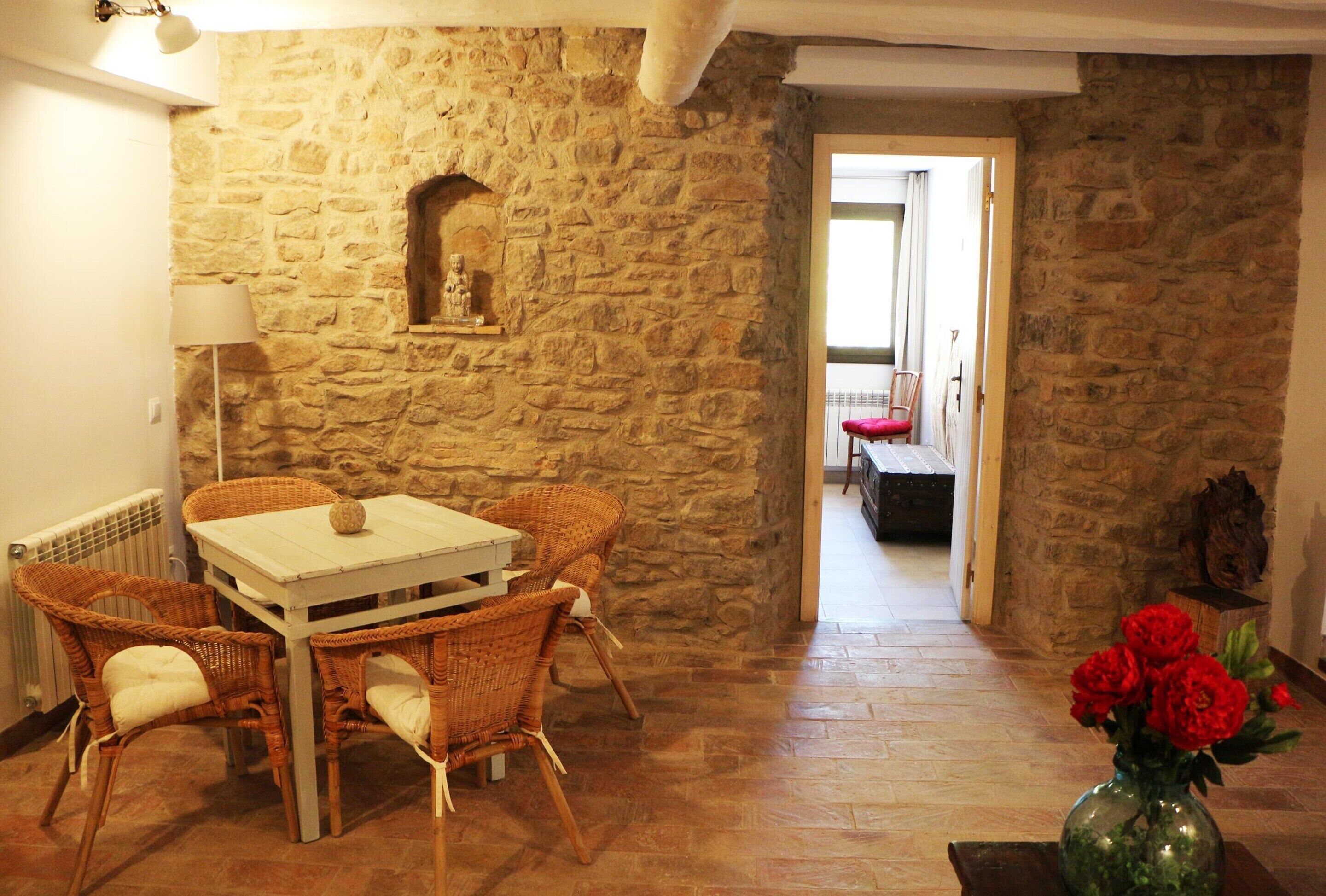 Casa clásica, 6 habitaciones | Restauración